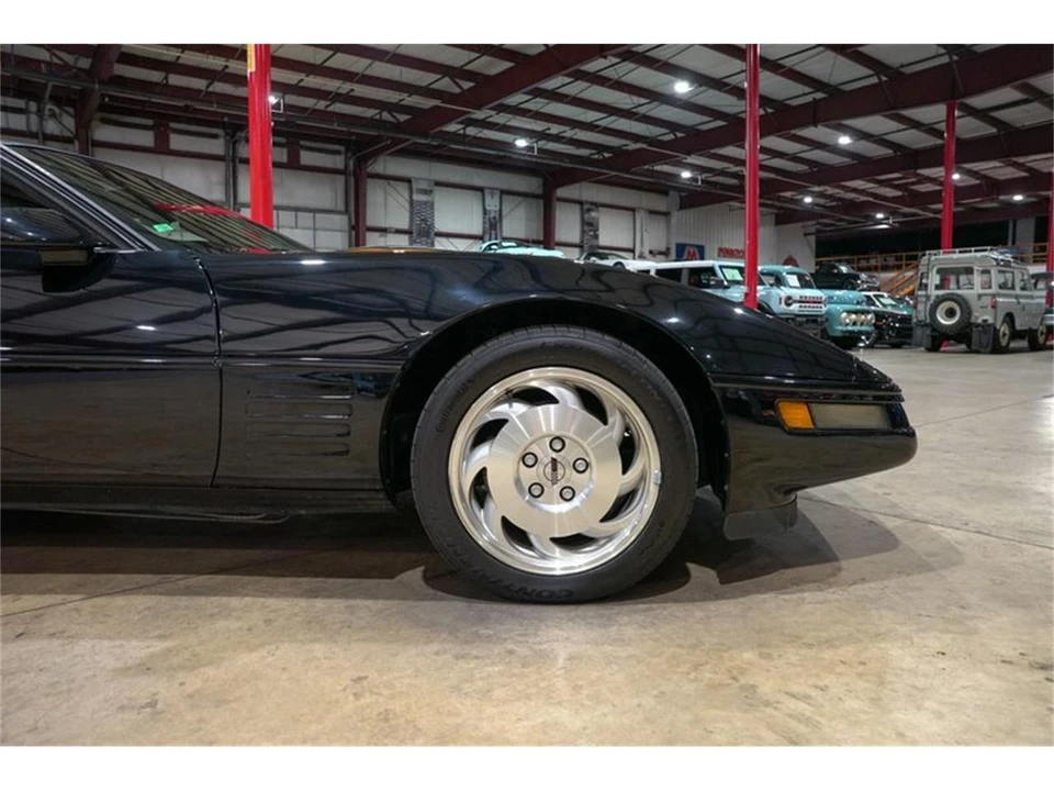 1994 Chevrolet Corvette C4 - Image 11 of 31