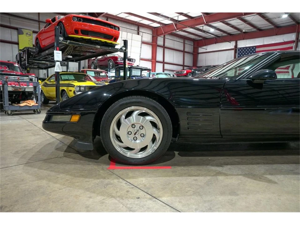1994 Chevrolet Corvette C4 - Image 3 of 31