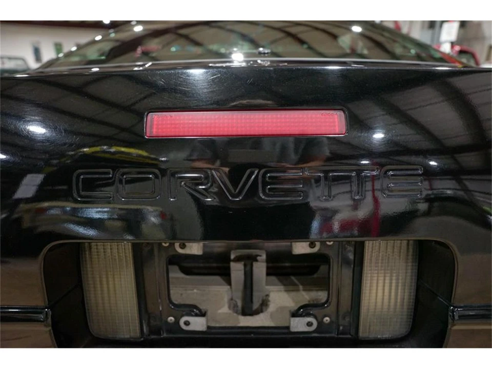 1994 Chevrolet Corvette C4 - Image 24 of 31