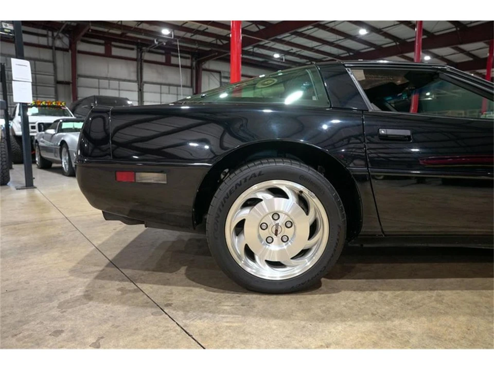 1994 Chevrolet Corvette C4 - Image 9 of 31