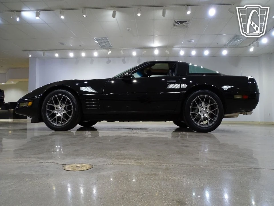 1994 Chevrolet Corvette C4 - Image 8 of 21