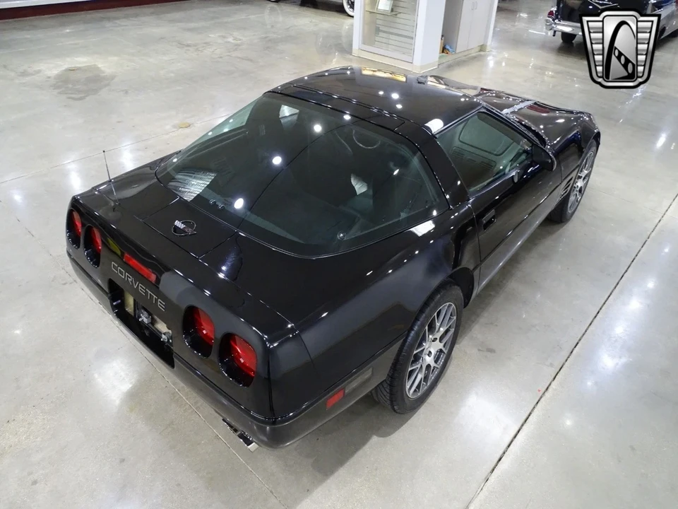 1994 Chevrolet Corvette C4 - Image 9 of 21