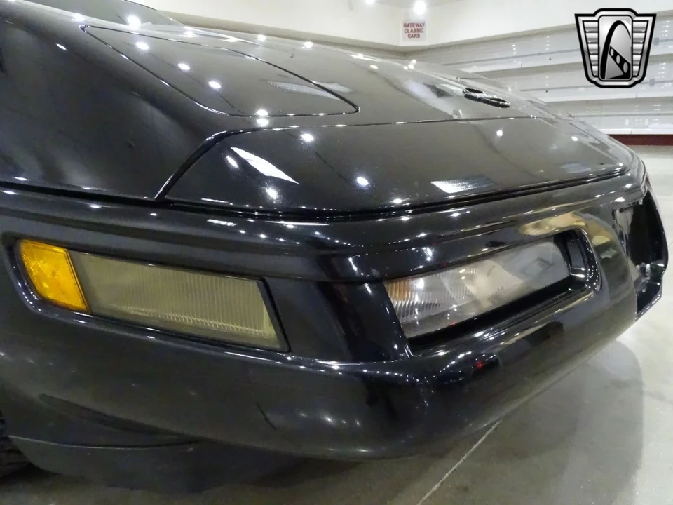 1994 Chevrolet Corvette C4 - Image 18 of 21