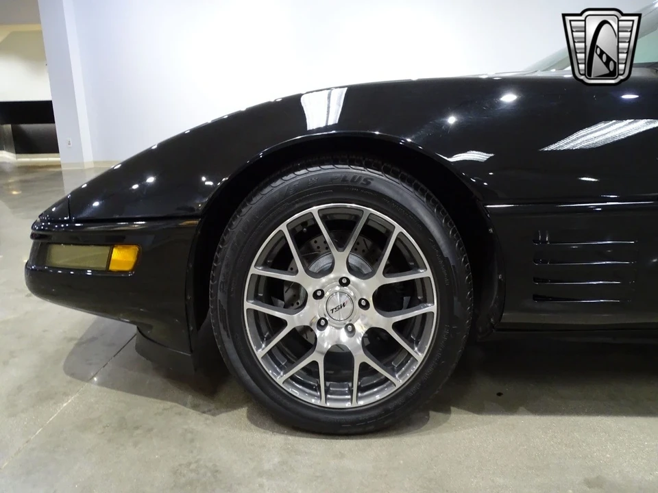 1994 Chevrolet Corvette C4 - Image 13 of 21