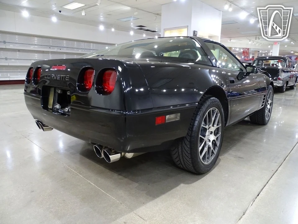 1994 Chevrolet Corvette C4 - Image 16 of 21