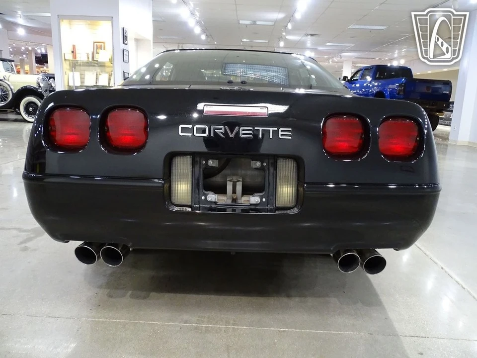 1994 Chevrolet Corvette C4 - Image 13 of 21