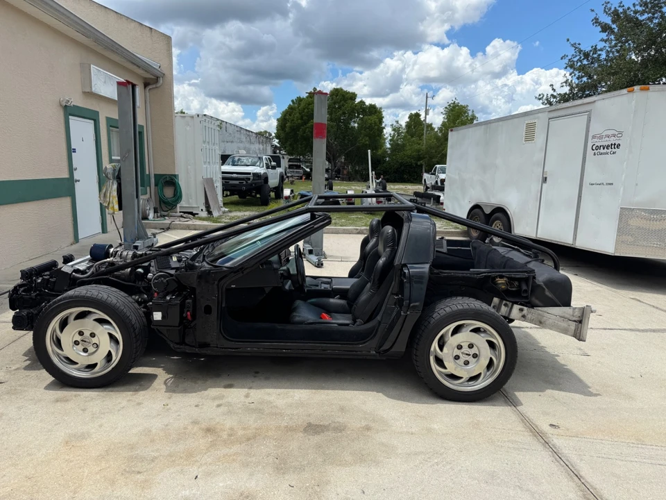 1994 Chevrolet Corvette C4 - Image 6 of 12