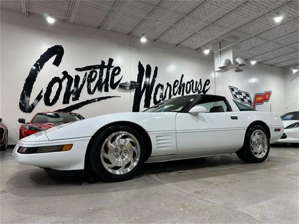 1994 Chevrolet Corvette C4 - Image 16 of 30