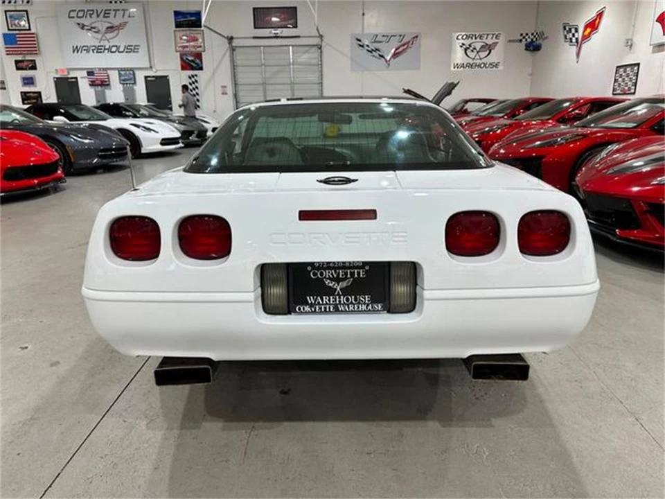 1994 Chevrolet Corvette C4 - Image 20 of 30