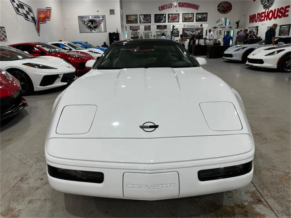 1994 Chevrolet Corvette C4 - Image 19 of 30