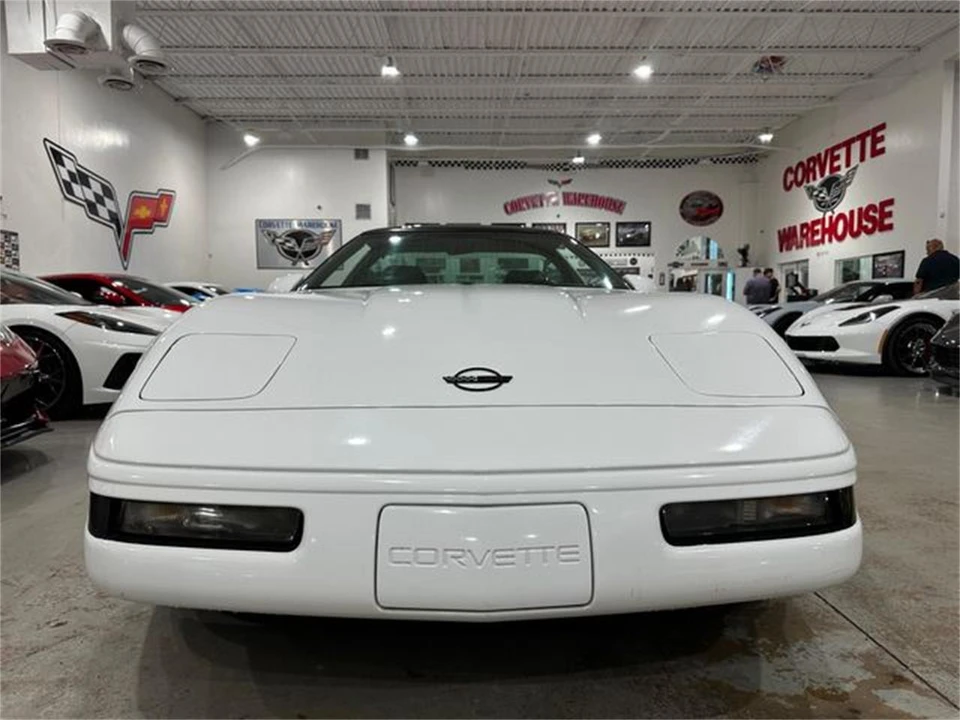 1994 Chevrolet Corvette C4 - Image 25 of 30