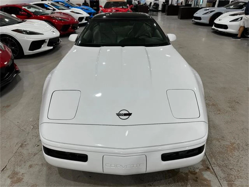 1994 Chevrolet Corvette C4 - Image 29 of 30