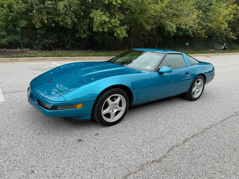 1994 Chevrolet Corvette C4 - Image 3 of 31