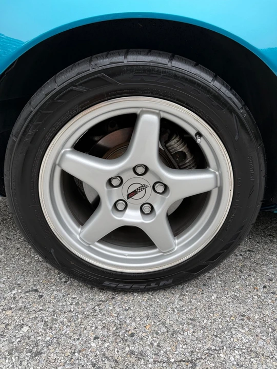 1994 Chevrolet Corvette C4 - Image 16 of 31