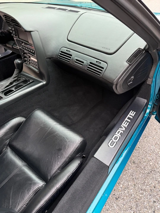 1994 Chevrolet Corvette C4 - Image 30 of 31