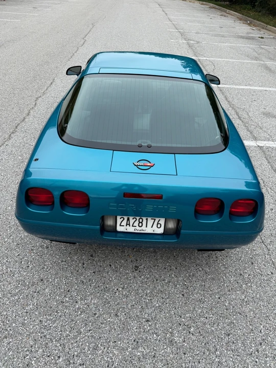 1994 Chevrolet Corvette C4 - Image 8 of 31