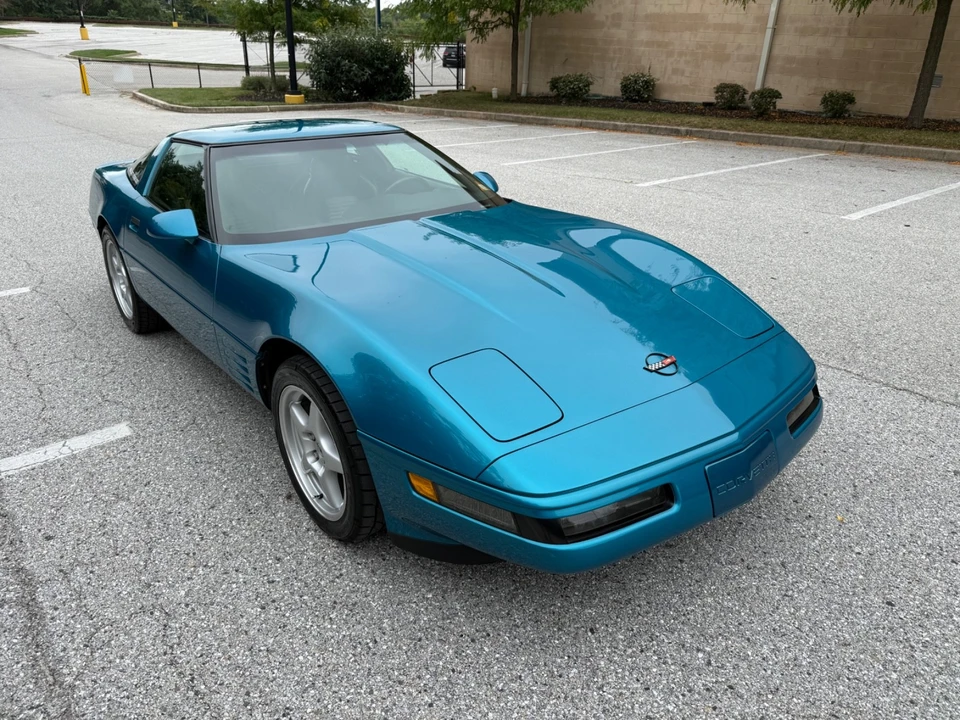 1994 Chevrolet Corvette C4 - Image 13 of 31