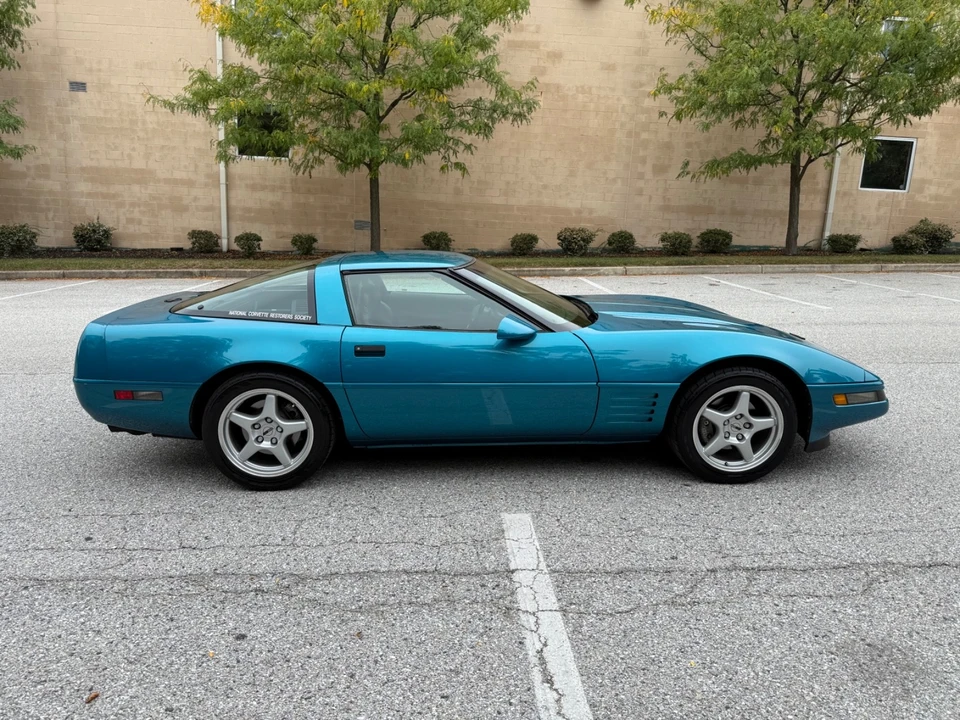 1994 Chevrolet Corvette C4 - Image 11 of 31
