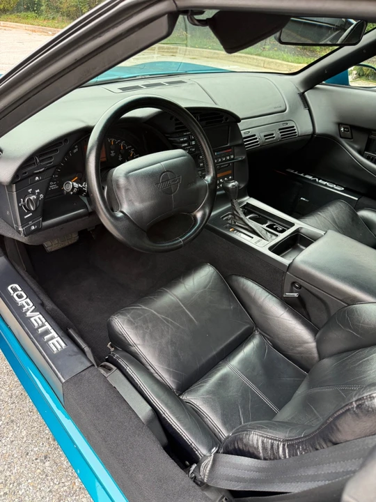 1994 Chevrolet Corvette C4 - Image 26 of 31