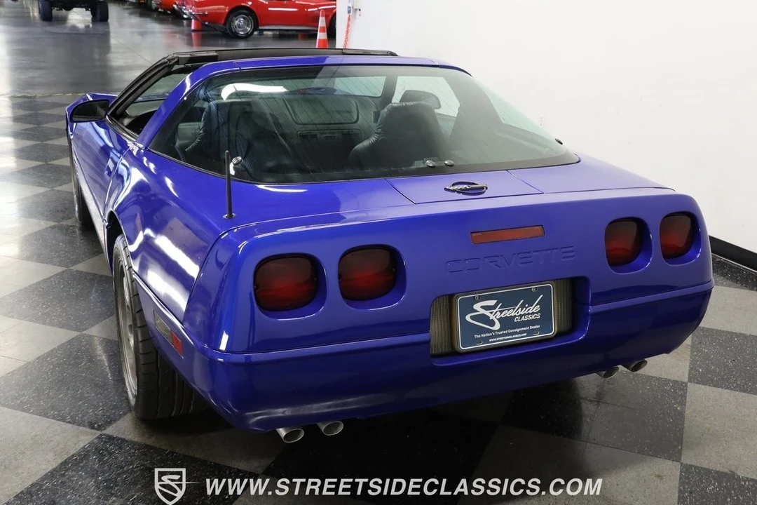 1994 Chevrolet Corvette C4 - Image 8 of 21
