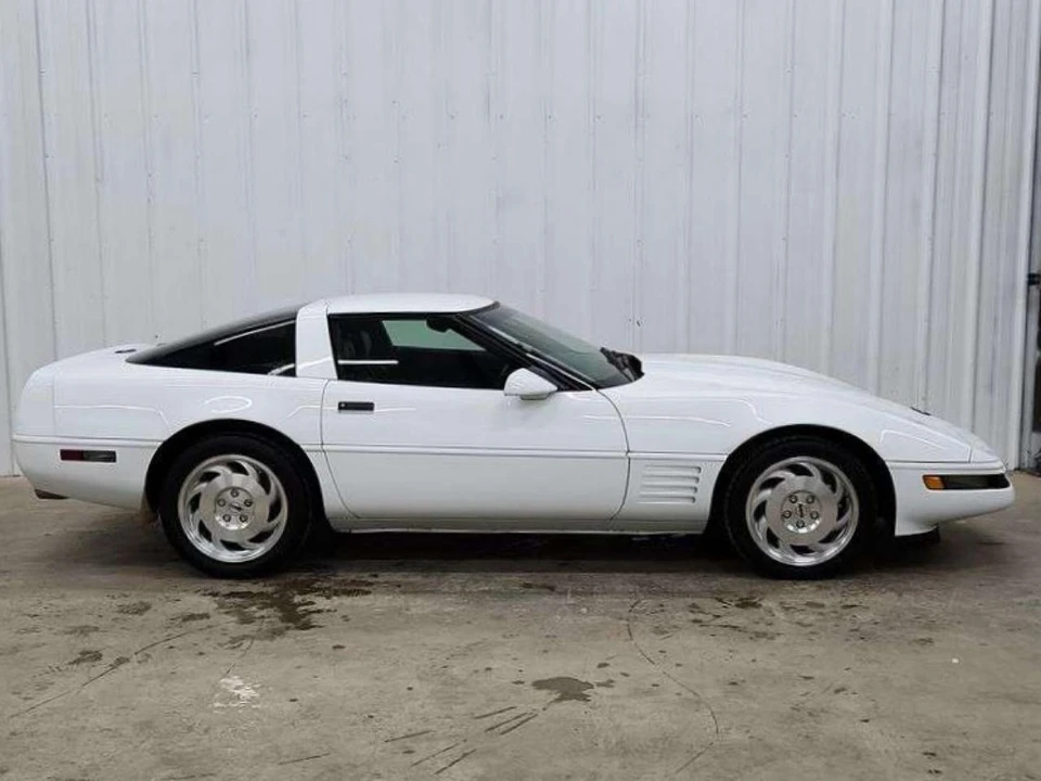 1994 Chevrolet Corvette C4 - Image 8 of 29