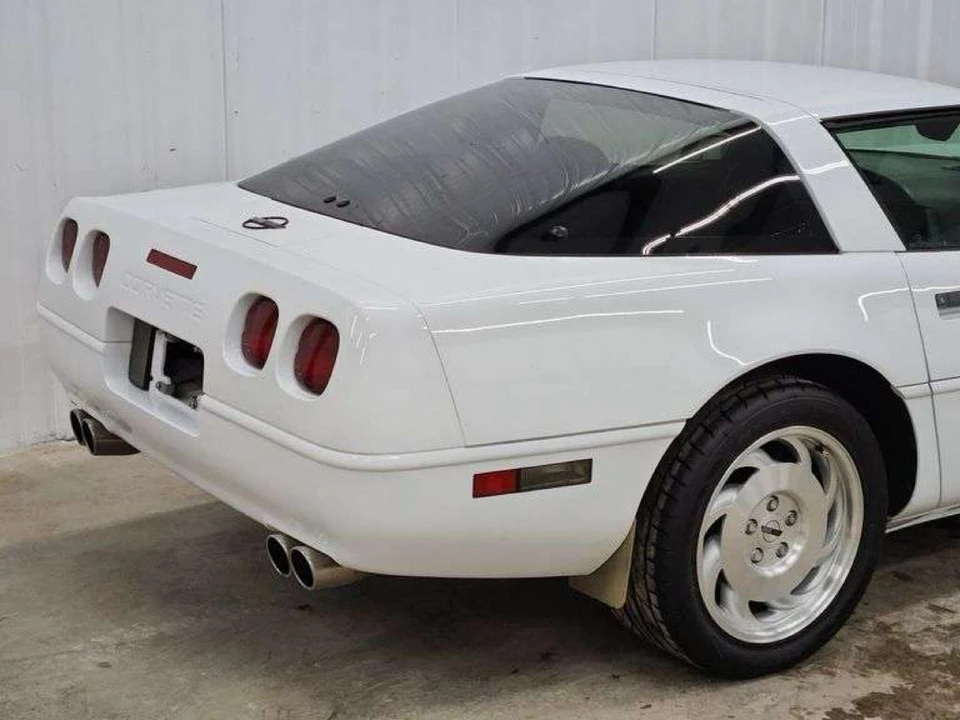 1994 Chevrolet Corvette C4 - Image 12 of 29