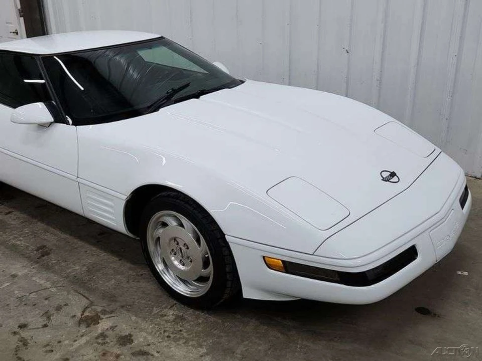 1994 Chevrolet Corvette - Image 9 of 24