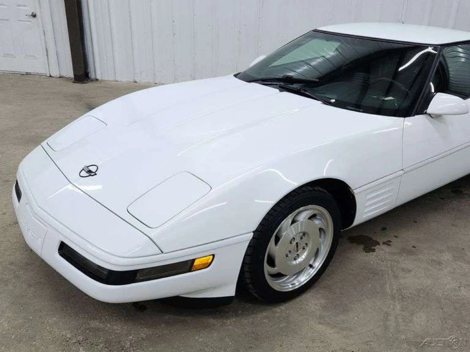 1994 Chevrolet Corvette - Image 7 of 24