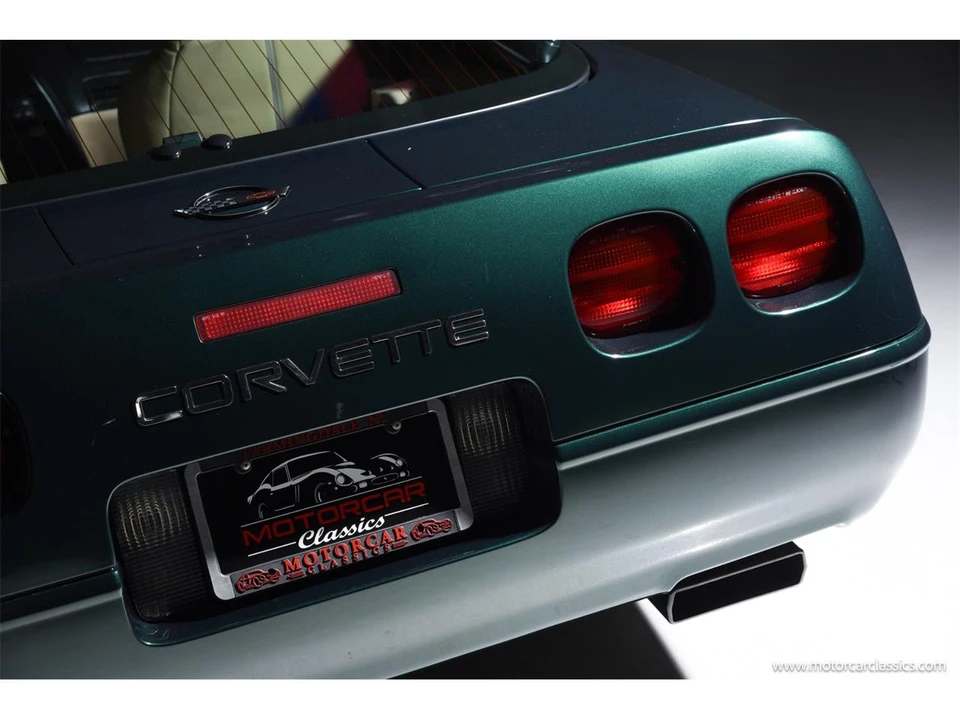 1994 Chevrolet Corvette C4 - Image 14 of 31