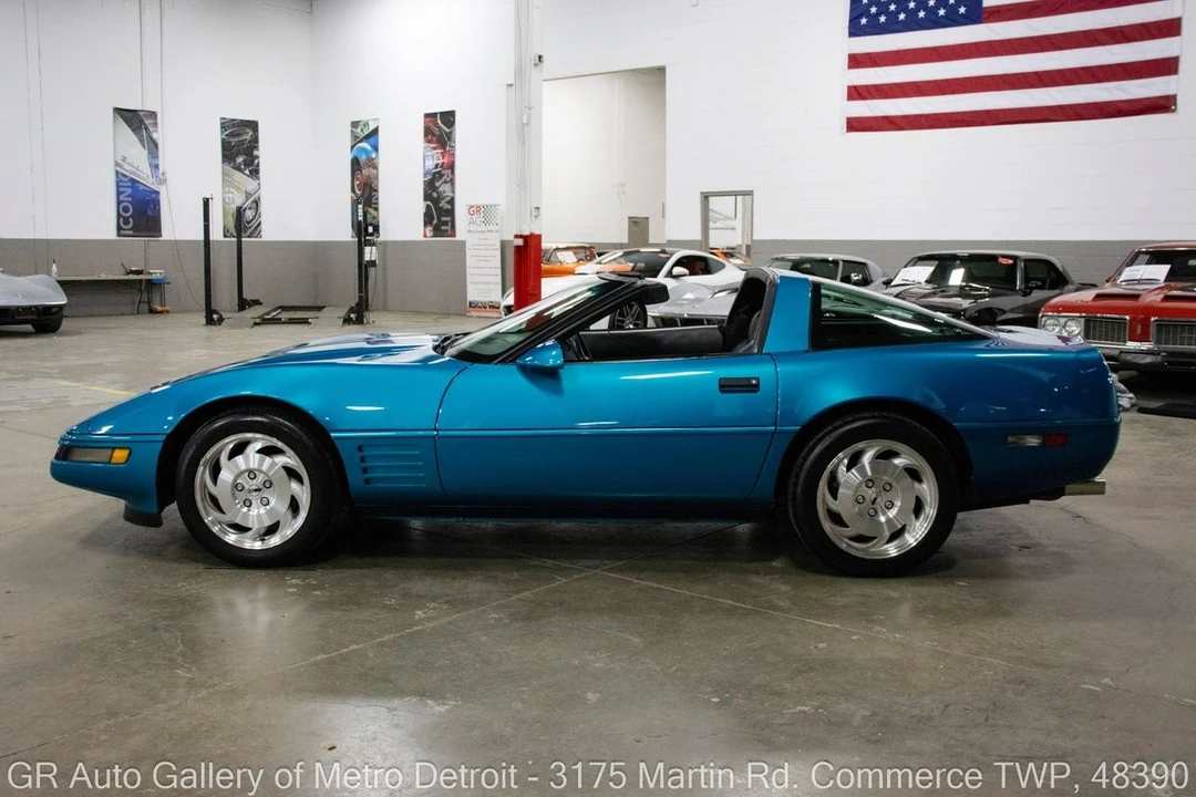 1994 Chevrolet Corvette C4 - Image 4 of 31