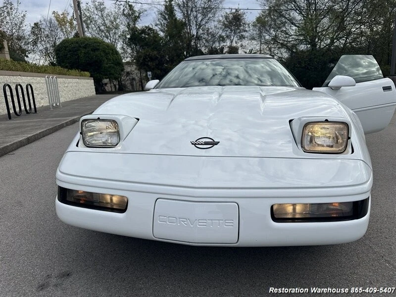 1994 Chevrolet Corvette C4 - Image 17 of 21