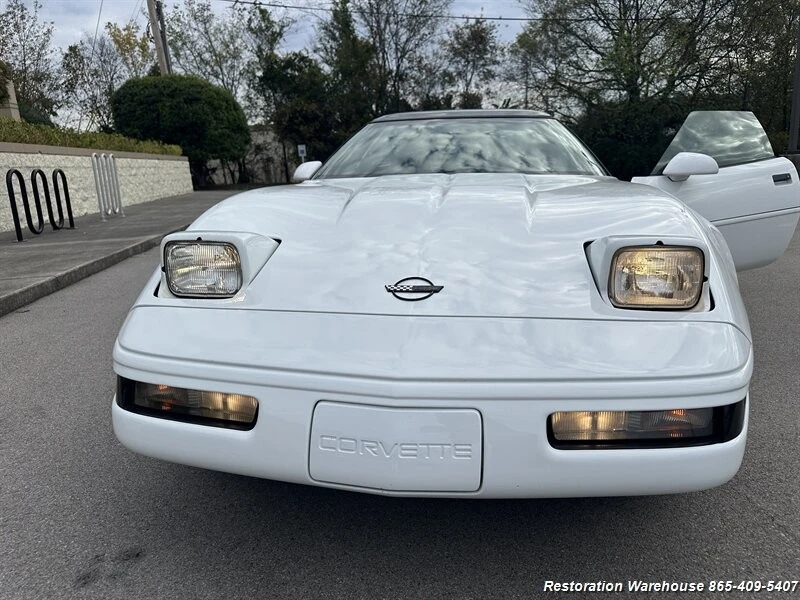 1994 Chevrolet Corvette C4 - Image 17 of 21