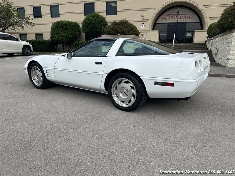 1994 Chevrolet Corvette C4 - Image 18 of 21