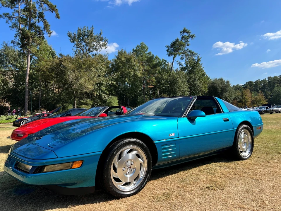 1994 Chevrolet Corvette C4 - Image 2 of 31
