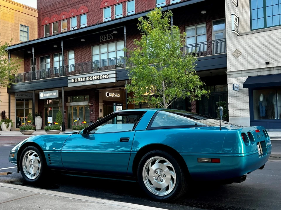 1994 Chevrolet Corvette C4 - Image 4 of 31