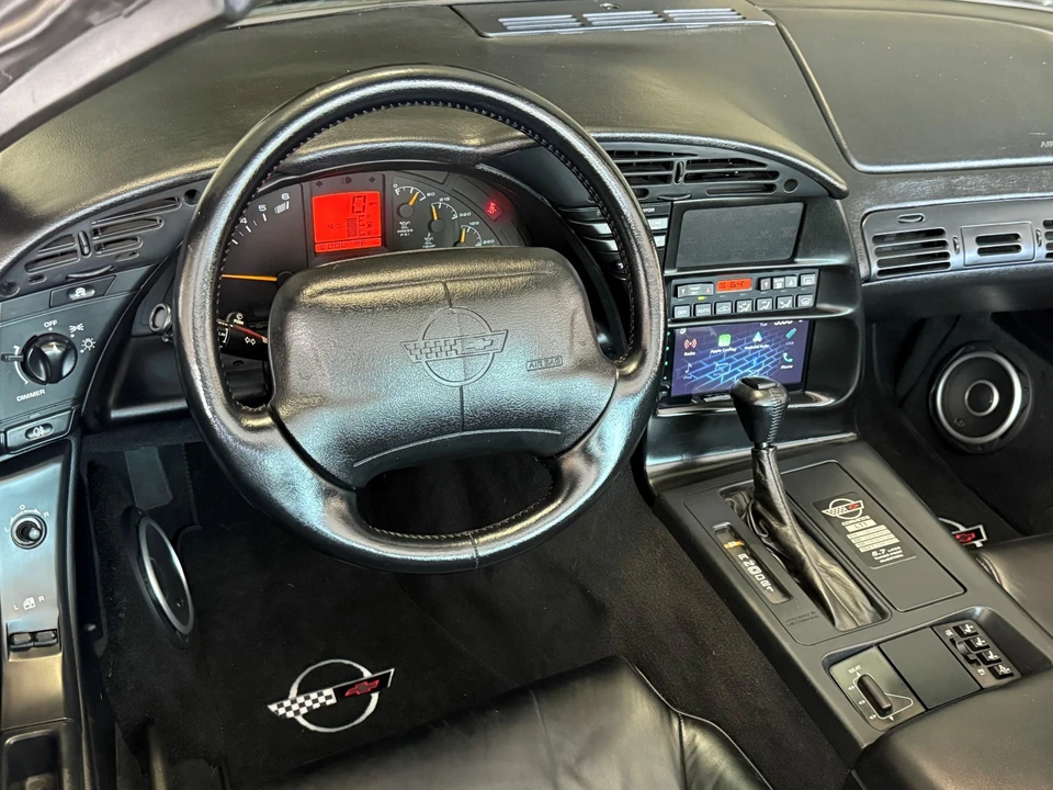 1994 Chevrolet Corvette C4 - Image 17 of 31