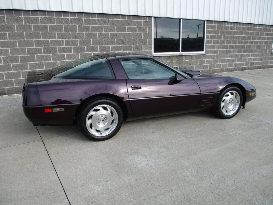 1994 Chevrolet Corvette C4 - Image 16 of 21