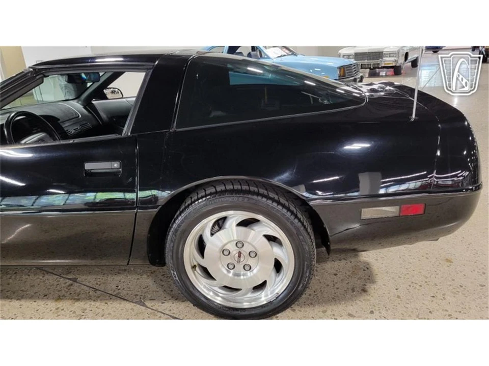 1994 Chevrolet Corvette C4 - Image 26 of 31