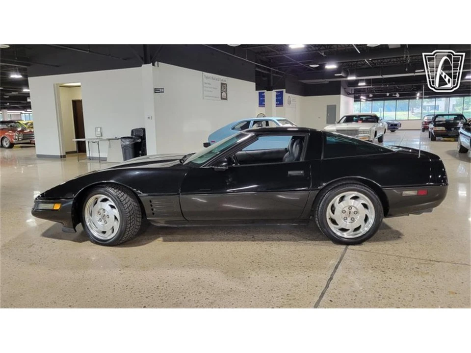 1994 Chevrolet Corvette C4 - Image 23 of 31