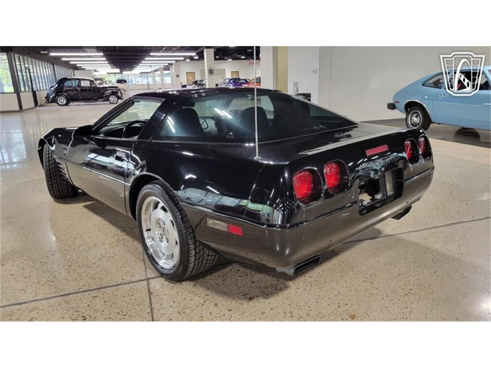 1994 Chevrolet Corvette C4 - Image 28 of 31
