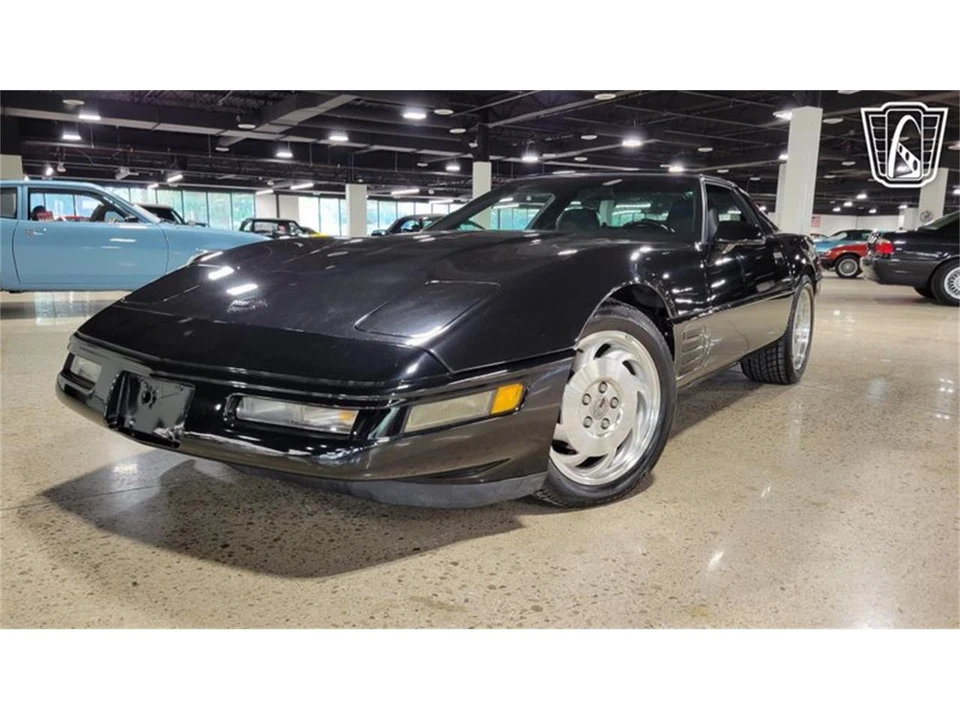 1994 Chevrolet Corvette C4 - Image 19 of 31