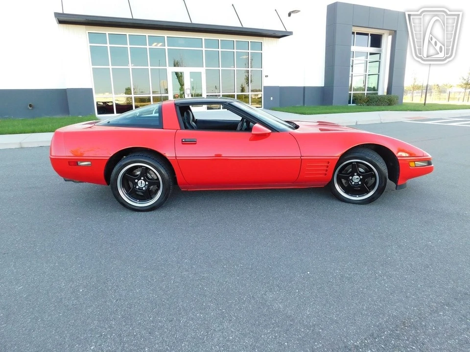 1994 Chevrolet Corvette C4 - Image 5 of 12