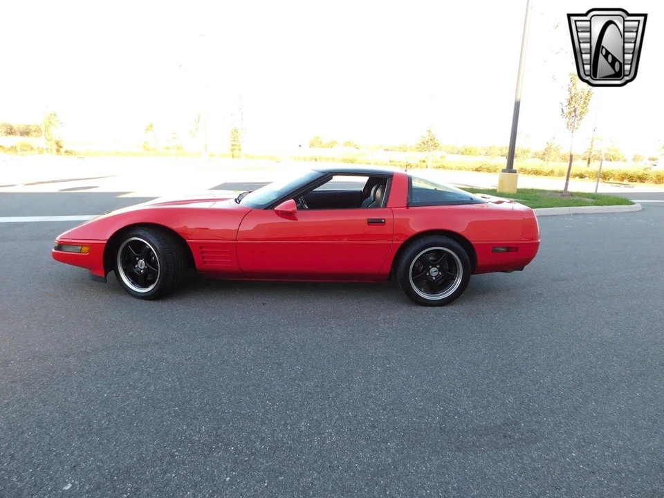 1994 Chevrolet Corvette C4 - Image 7 of 21