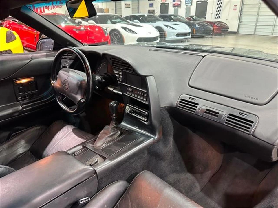 1994 Chevrolet Corvette C4 - Image 10 of 30