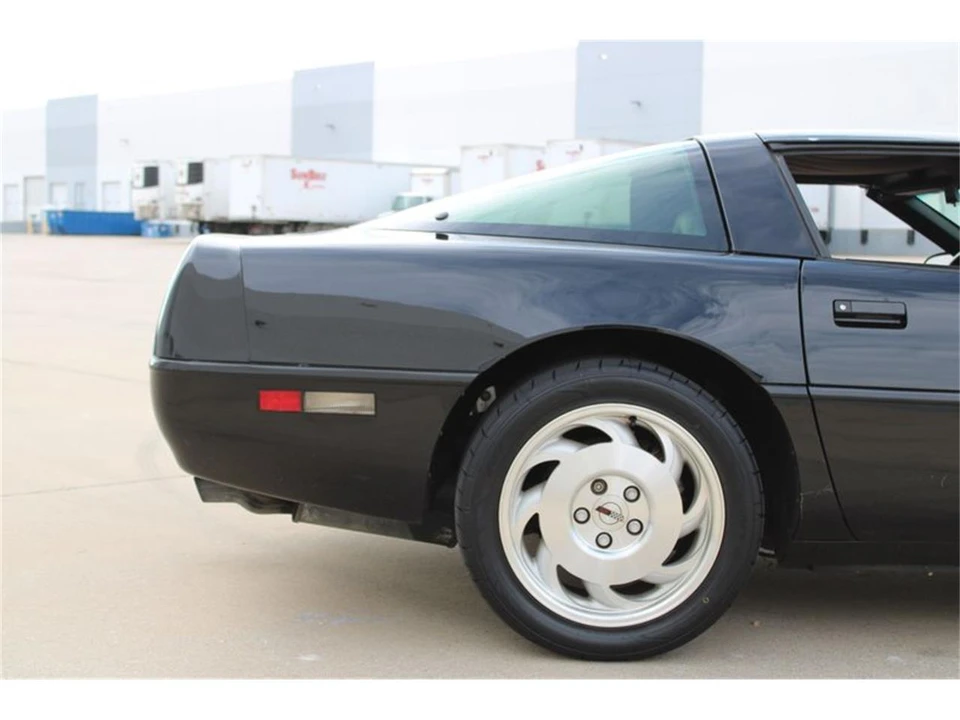 1994 Chevrolet Corvette C4 - Image 31 of 31