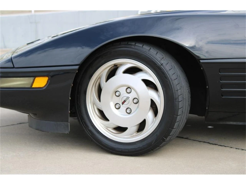 1994 Chevrolet Corvette C4 - Image 27 of 31