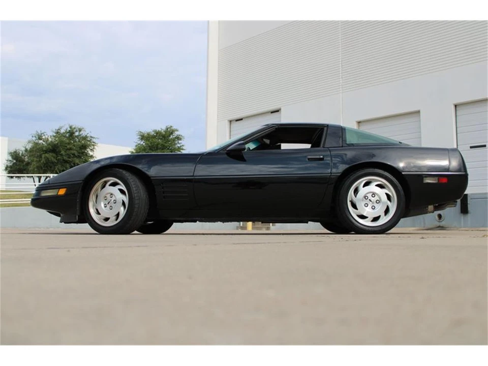 1994 Chevrolet Corvette C4 - Image 7 of 31