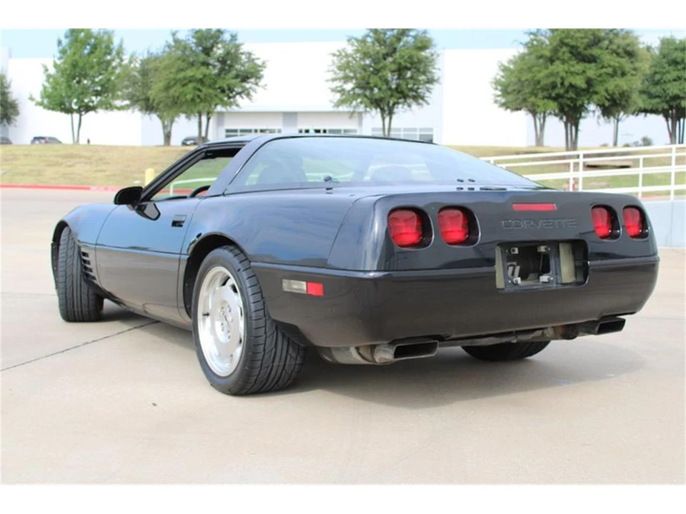 1994 Chevrolet Corvette C4 - Image 9 of 31