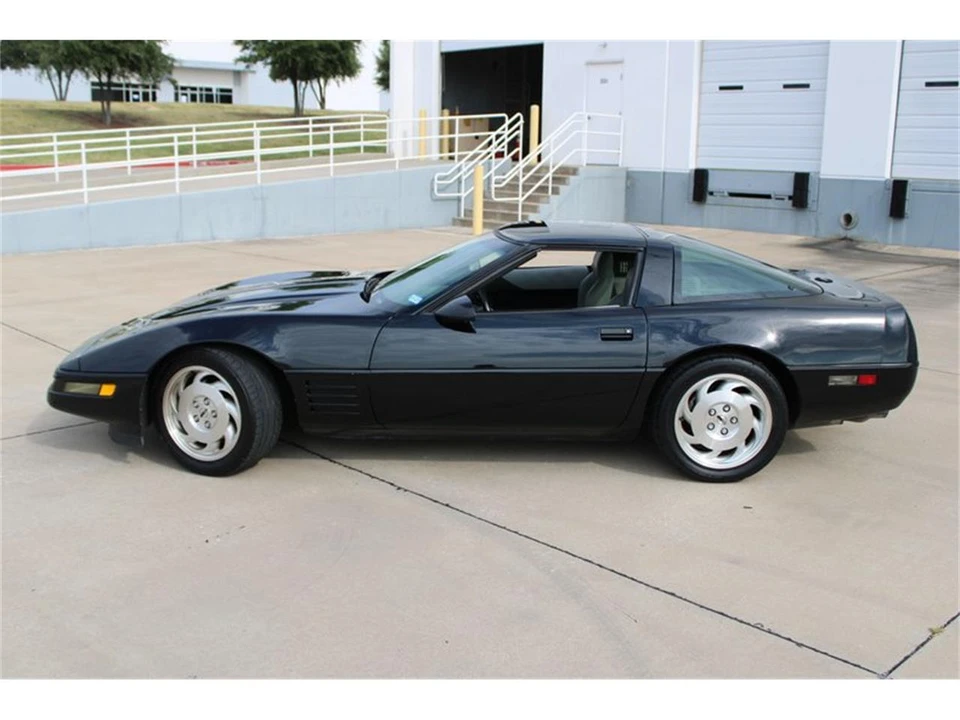 1994 Chevrolet Corvette C4 - Image 5 of 31