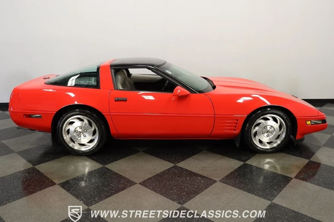 1994 Chevrolet Corvette C4 - Image 13 of 21